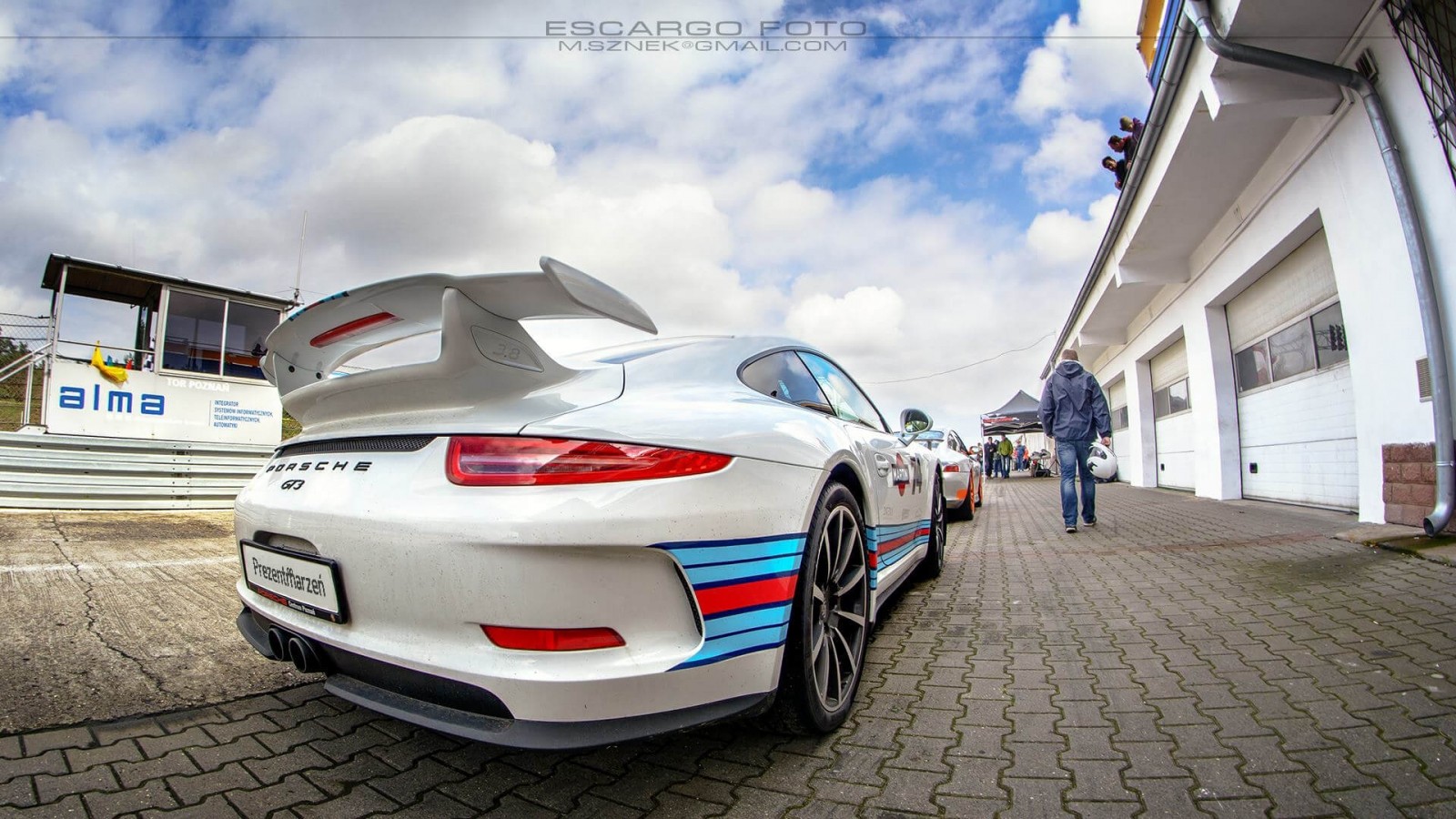 Jazda za kierownicą Porsche 911 GT3 na torze Poznań