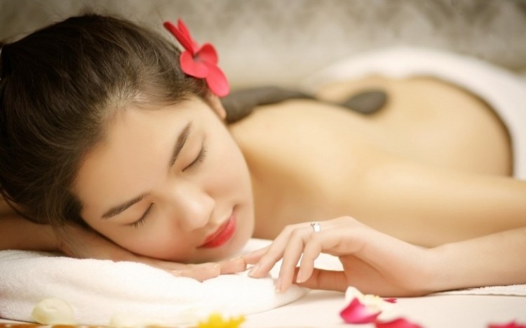 orientalny masaż pleców