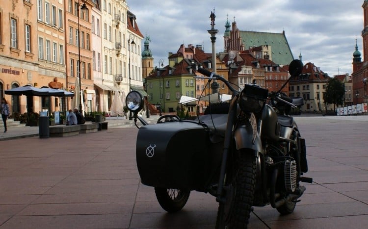 motocykl w mieście