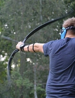 Archery Tag – Katowice
 Czas trwania-120 min