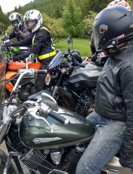 Wyjazd szkoleniowy motocyklem - weekend w Czechach – Wrocław
 Czas trwania-2 dni Wariant-+ wynajęcie motocykla
