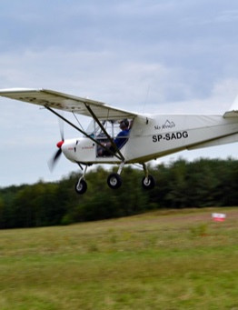 Szkolenie wstępne na pilota samolotu ultralekkiego – Toruń
 Czas trwania-60 minut