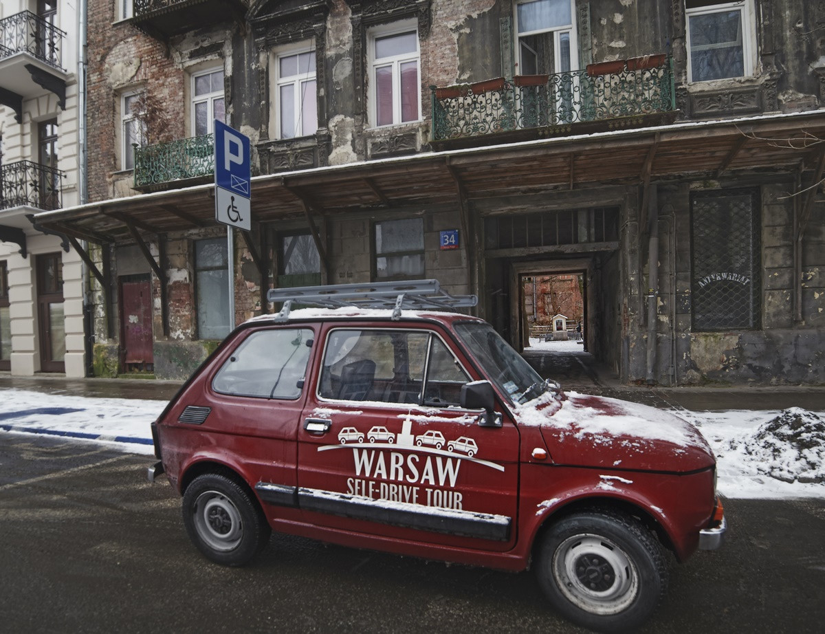Zwiedzanie Warszawy Za Kierownicą Fiata 126P. – Prezentmarzeń