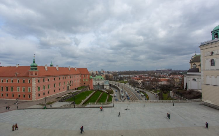 widok z okna na Warszawę