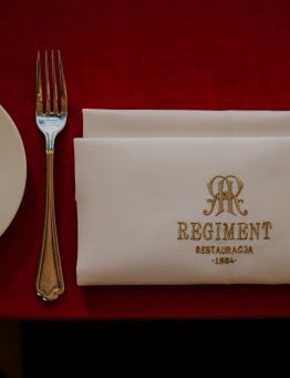 Kolacja dla dwojga – Restauracja Regiment