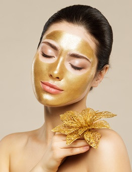 Pielęgnacja twarzy – Złota maska  – Konin