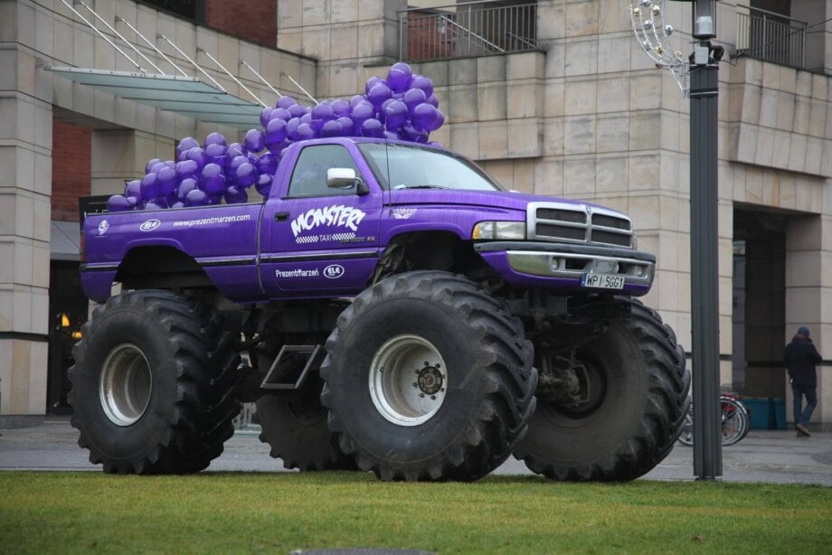 monster truck