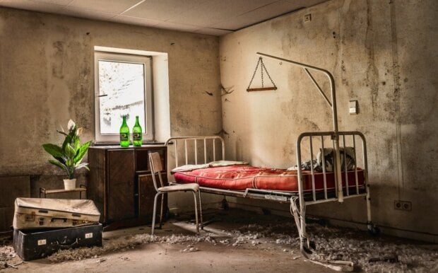 stylizowany pokój w escape room