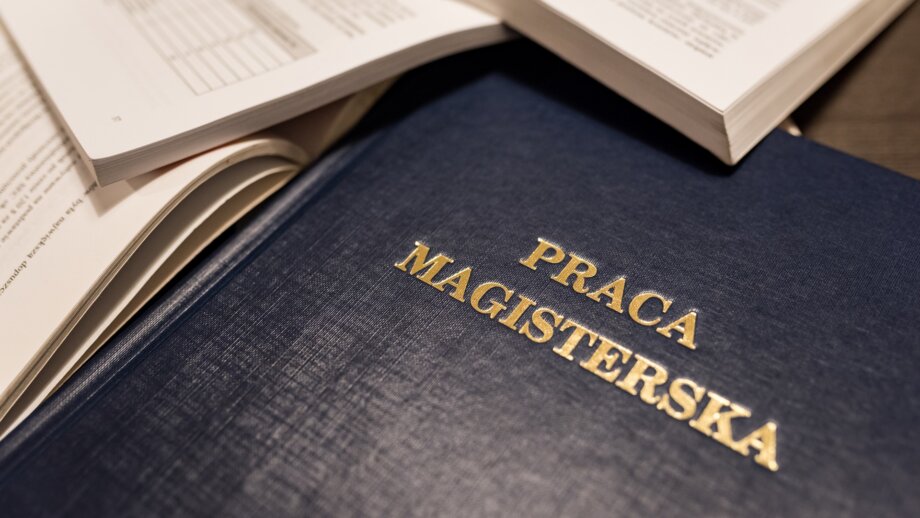 okładka pracy magisterskiej