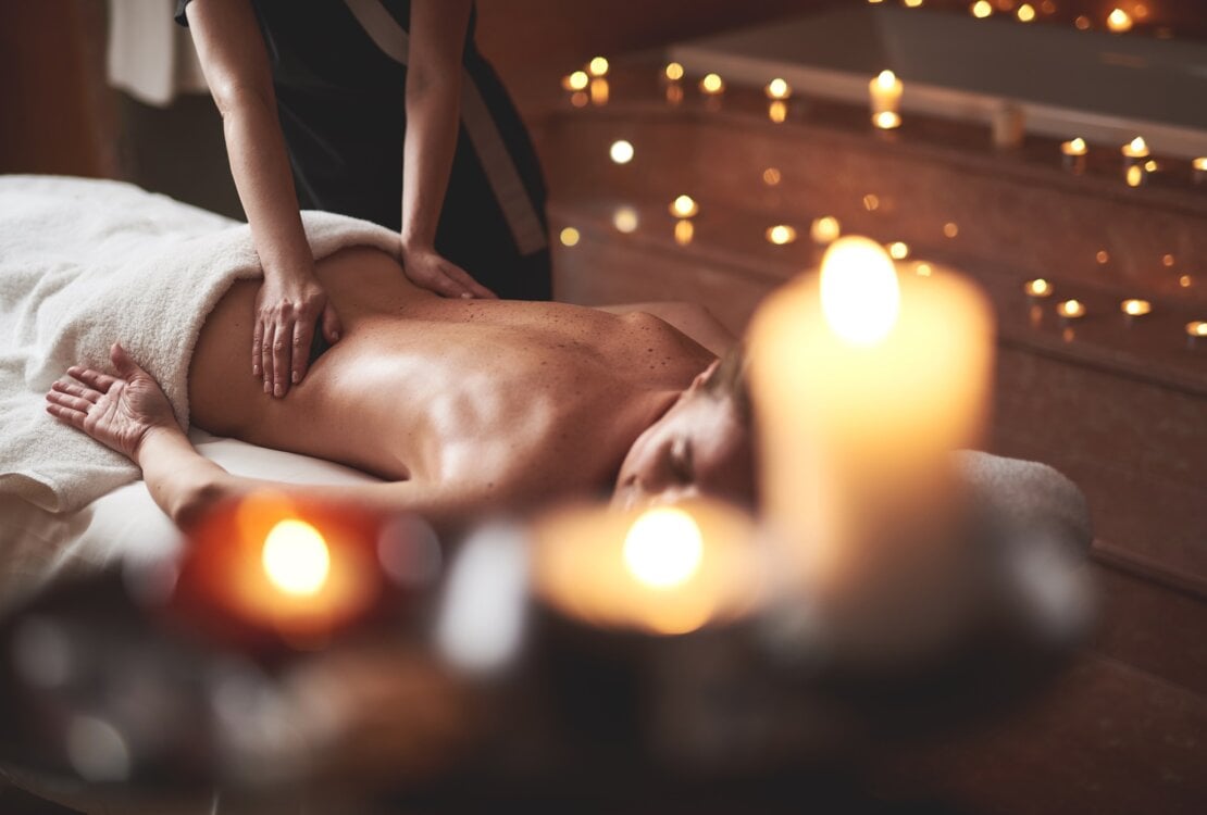 Masaż relaksacyjny pleców