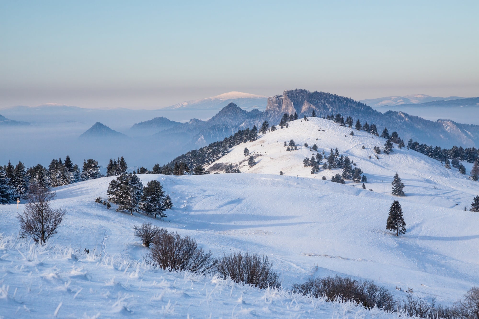 Widok na Małe Pieniny, i Trzy Korony