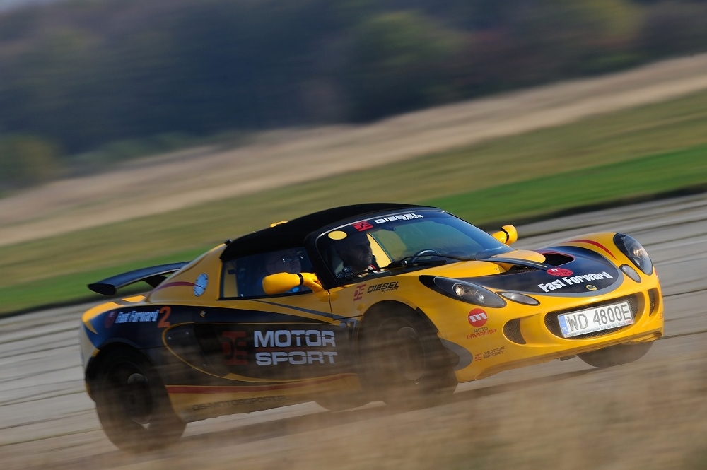 Jazda Lotus Exige vs Subaru Impreza Prezentmarzeń