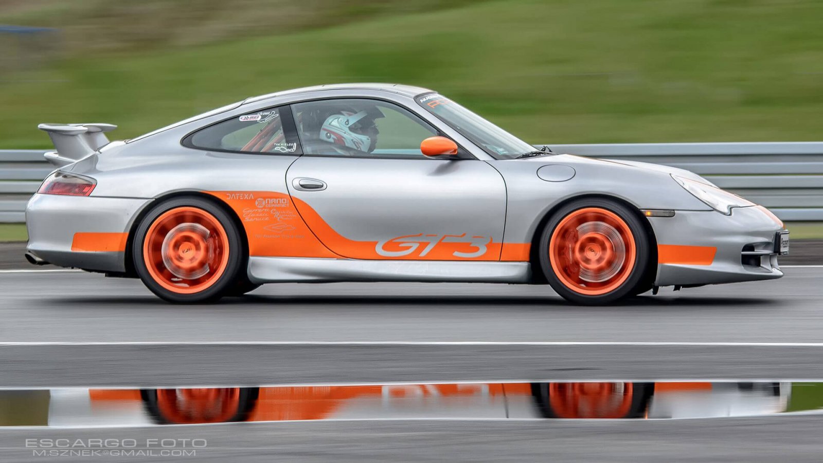Jazda Porsche 911 (996) na torze wyścigowym Prezentmarzeń